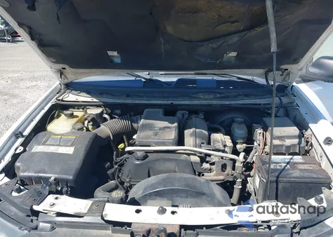 2005 Chevrolet Trailblazer Ext Ls z USA, uszkodzony, nr VIN 1GNET16S256144057